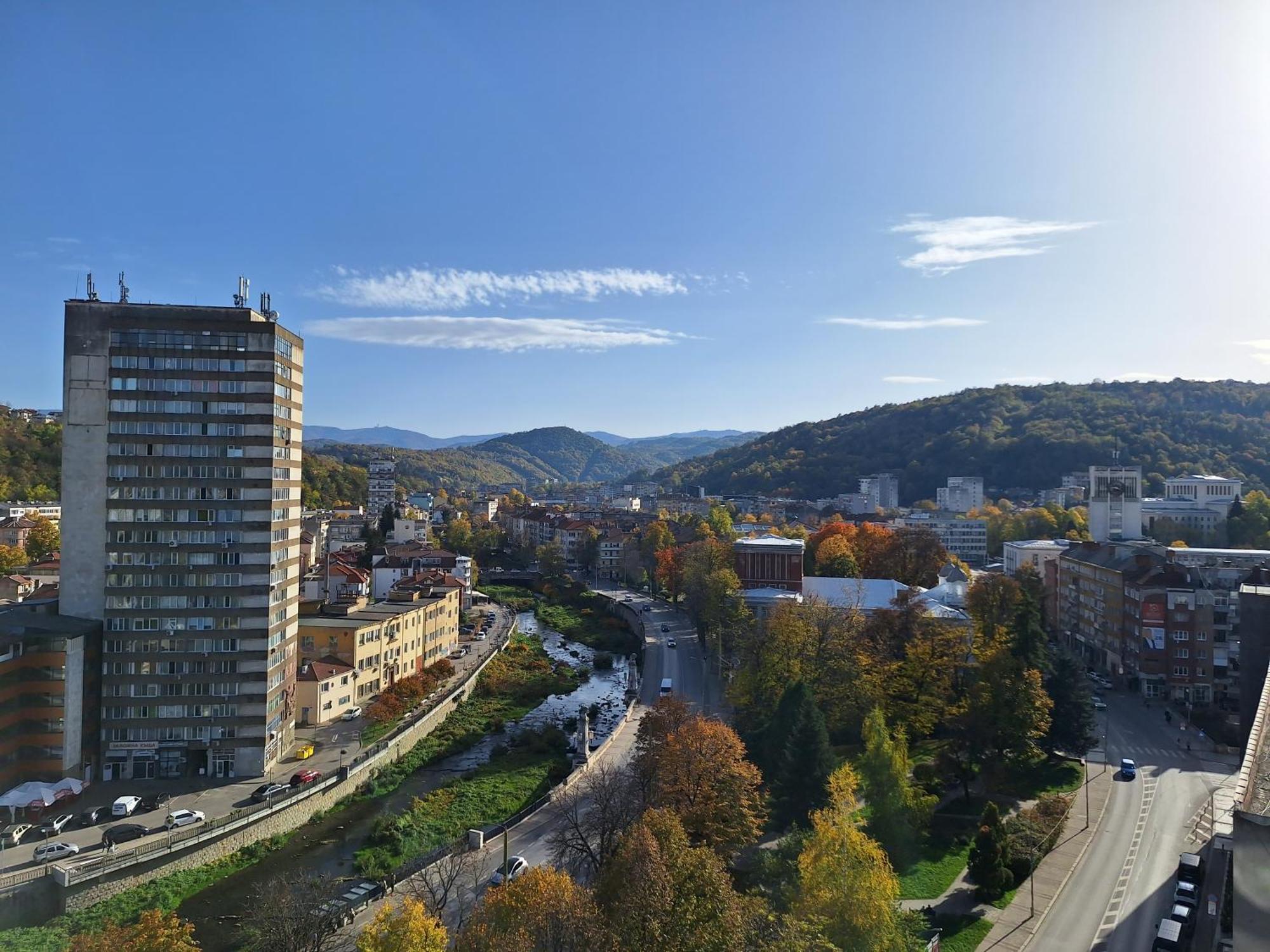 Студио Даневски-Balkan Tower Gabrowo Exterior foto